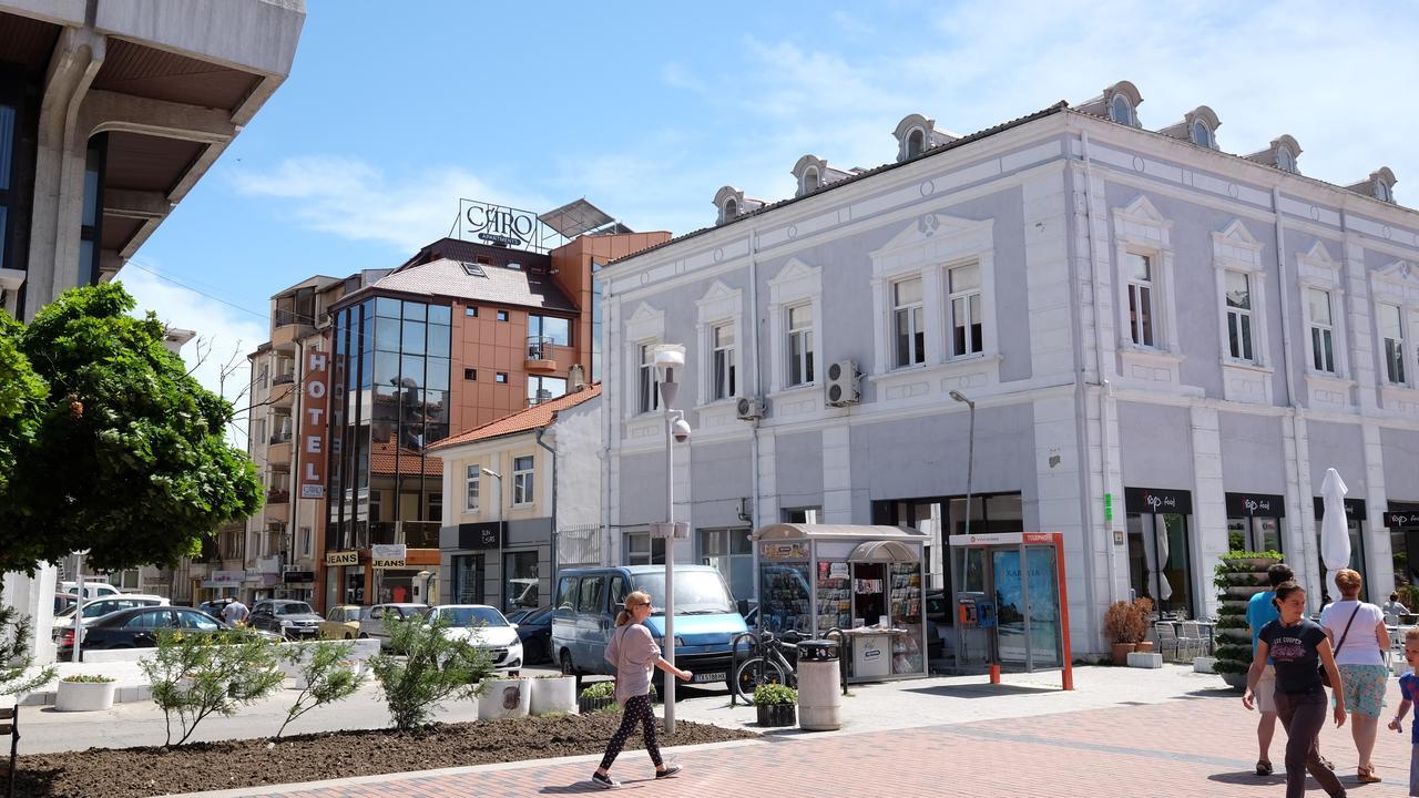 Caro Apartments & Rooms Varna Exterior photo